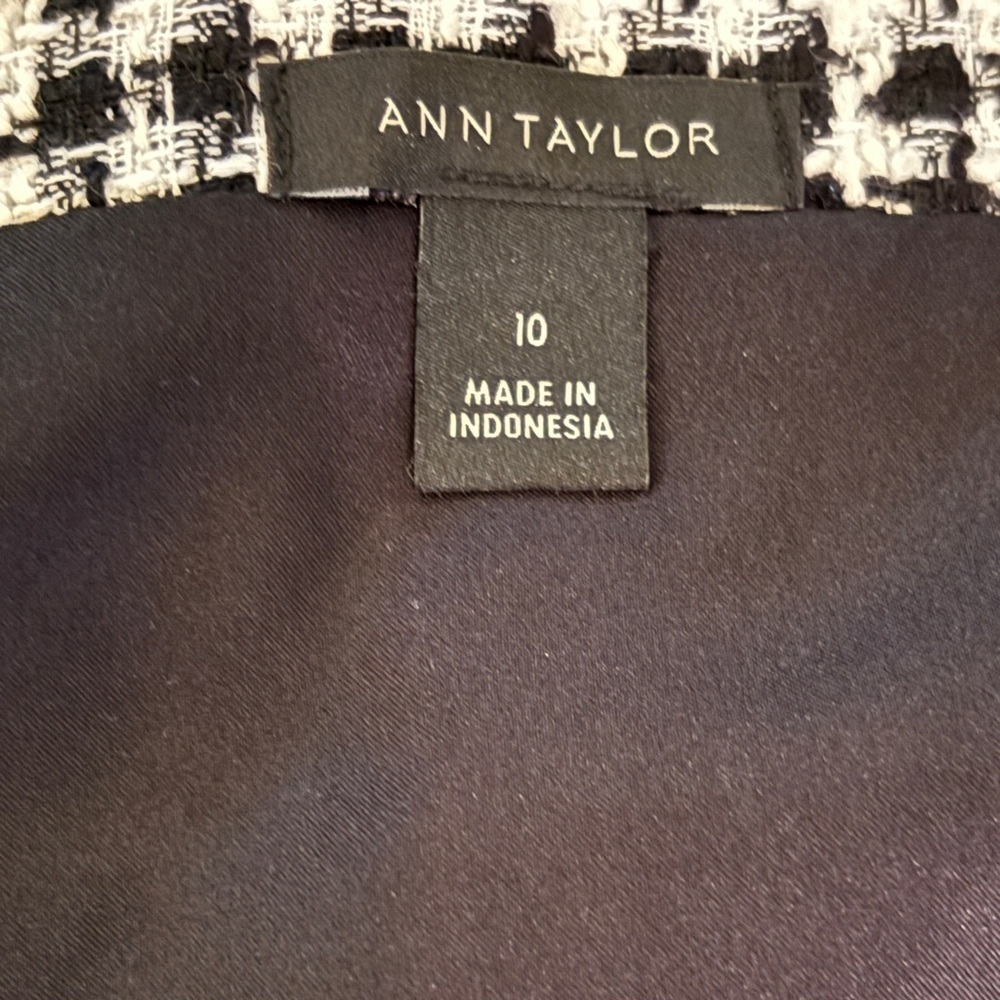 Ann Taylor Gingham Tweed Button Front Dress Size 10 New - Picture 4 of 5